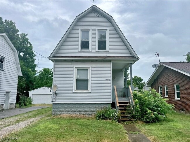 property at 993 Concord Ave