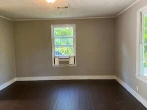 408 N 16th St in Griffin, GA - Building Photo - Building Photo