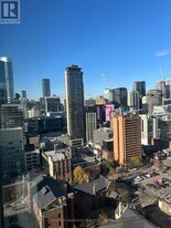 60 Shuter St in Toronto, ON - Building Photo