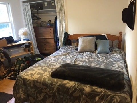 108 Hyde St, Unit B in Burlington, VT - Foto de edificio - Building Photo