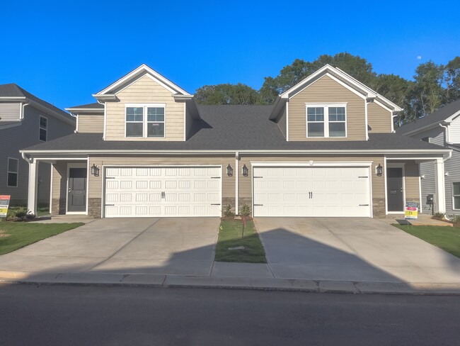 property at 105 Paddock Glen Dr
