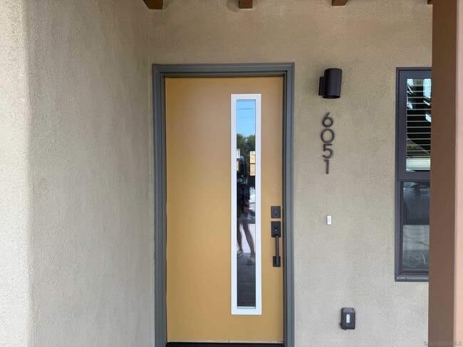 property at 6051 La Jolla Hermosa Ave