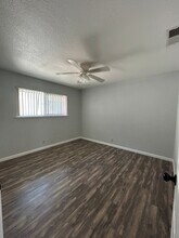 Sunrise Apartments in Clovis, CA - Foto de edificio - Building Photo