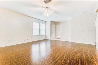 611 W Walton Way in Wylie, TX - Building Photo - Building Photo