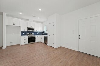 407 Calloway St in Houston, TX - Building Photo - Building Photo