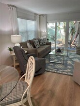 333 The Esplanade N, Unit 108 in Venice, FL - Building Photo - Building Photo
