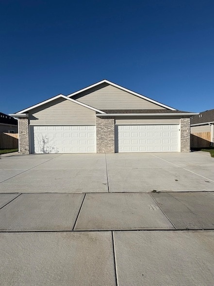 12938 E Blake St in Wichita, KS - Building Photo - Building Photo