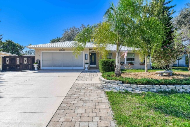 property at 263 Boulevard Des Pins
