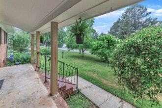 833 S Wingate St in Wake Forest, NC - Building Photo - Building Photo
