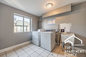 2300 N Harlem Ave, Unit 404 in Elmwood Park, IL - Building Photo - Building Photo