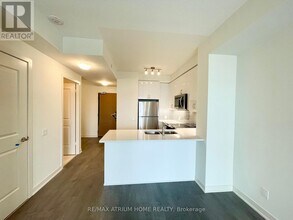 4955-4955 Yonge St in Toronto, ON - Building Photo - Building Photo