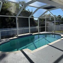 2805 14th St W in Lehigh Acres, FL - Building Photo - Building Photo