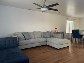 360 S Blagg Rd in Pahrump, NV - Building Photo - Building Photo