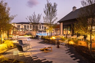 The Prado in Del Valle, TX - Building Photo