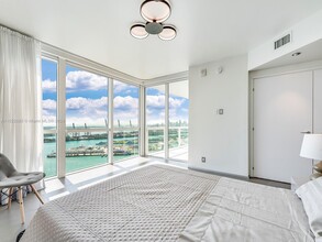 450 Alton Rd, Unit 2901 in Miami Beach, FL - Building Photo - Building Photo