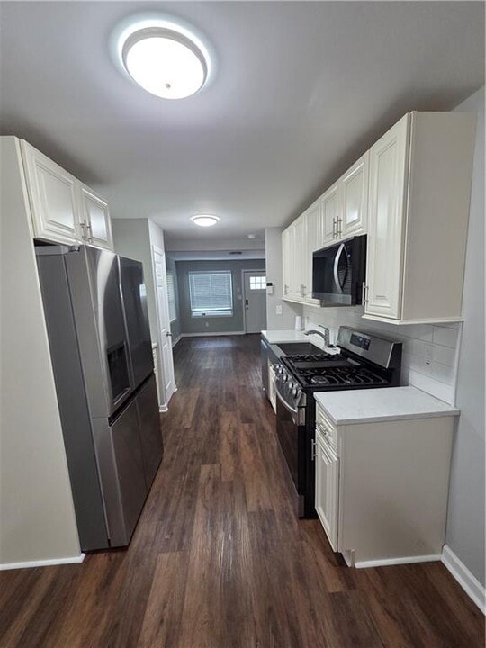 462 Center Hill Ave NW in Atlanta, GA - Building Photo