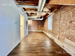 202 W 5th St in Kansas City, MO - Foto de edificio - Building Photo