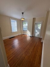 526 E Sycamore St in Columbus, OH - Building Photo - Building Photo