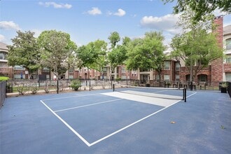 10990 West Rd in Houston, TX - Building Photo - Building Photo