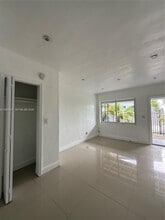 551 NE 61st St in Miami, FL - Building Photo - Building Photo