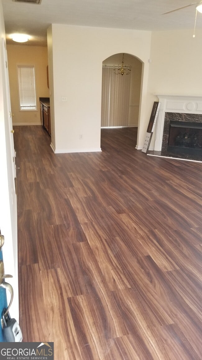 4840 Hairston Park Square in Stone Mountain, GA - Building Photo - Building Photo