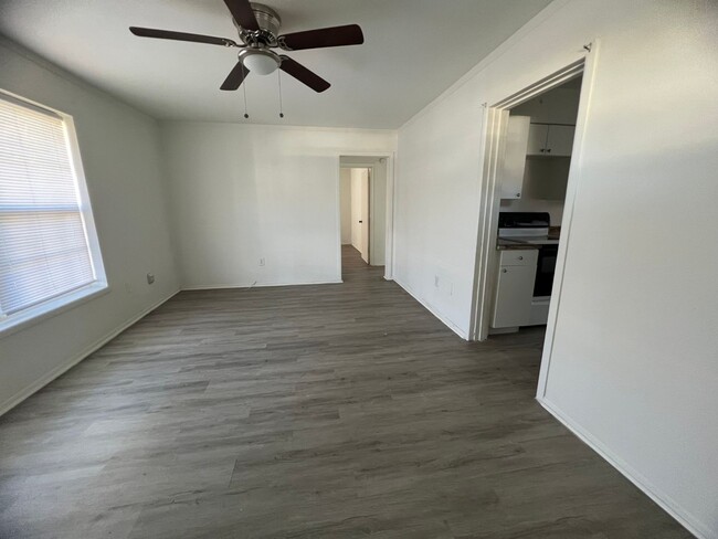 1111 Reynolds St in Plant City, FL - Building Photo - Building Photo