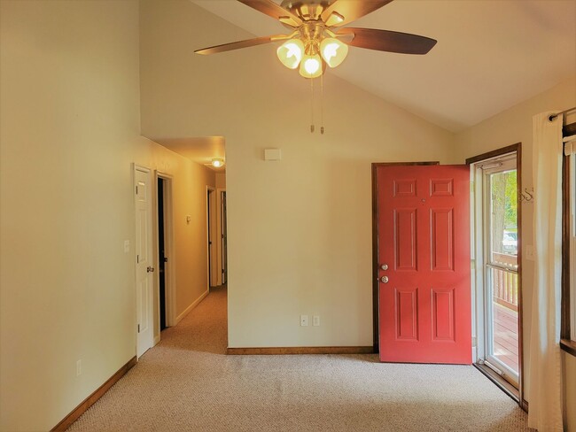 6307 Leisure Terrace in Richmond, VA - Foto de edificio - Building Photo