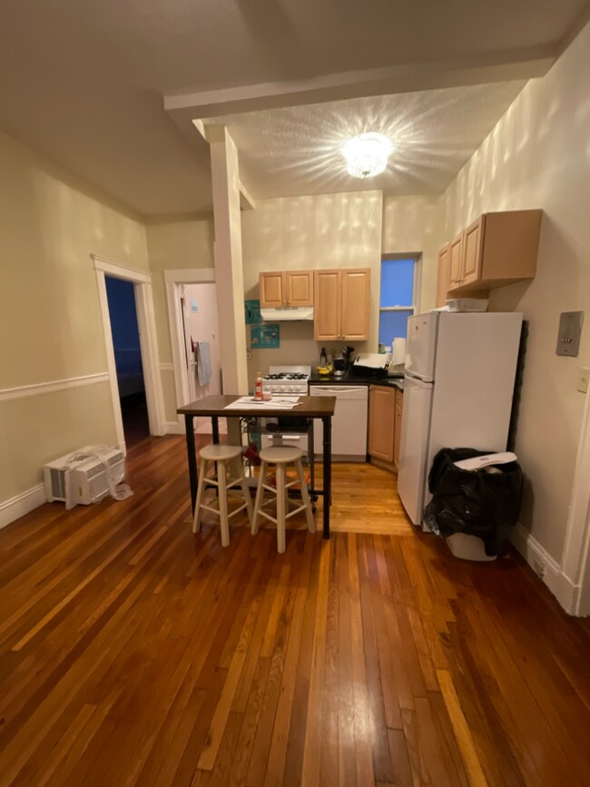 1197 Commonwealth Ave photo'