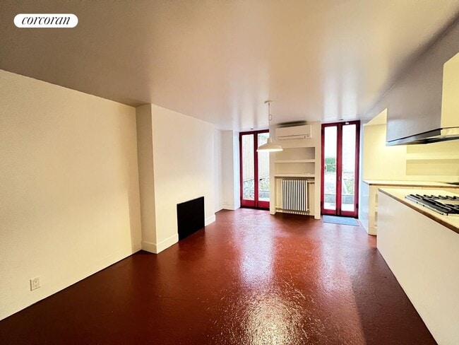 property at 4 Willow Pl