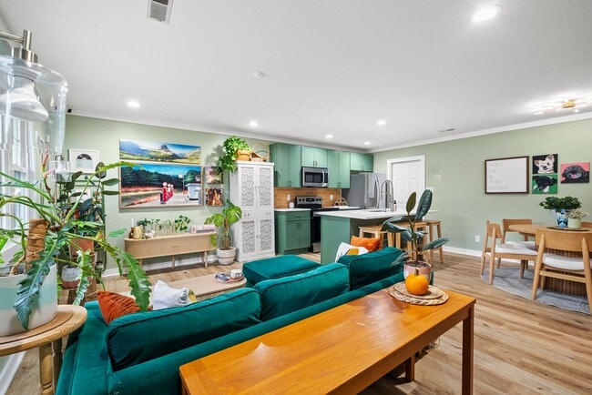 1002 Bacon St in Durham, NC - Building Photo - Building Photo