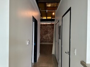 1330 Factory Pl-Unit -Apt 204 in Los Angeles, CA - Building Photo - Building Photo