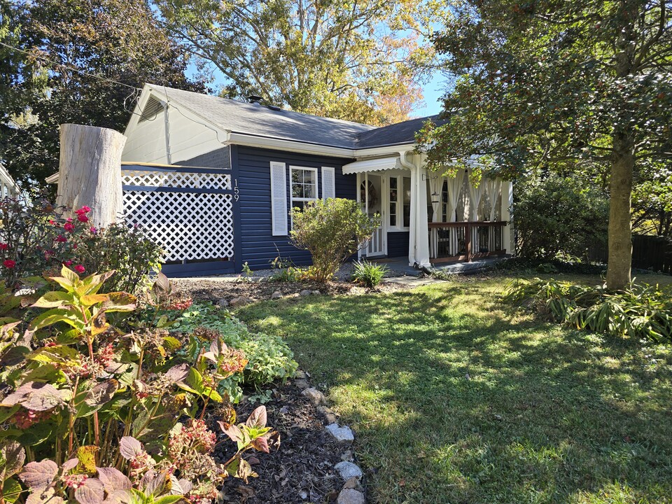159 Johnston Blvd in Asheville, NC - Building Photo