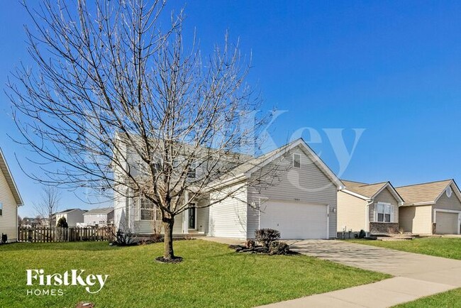 1903 Briarfield Dr in O'Fallon, MO - Building Photo - Building Photo