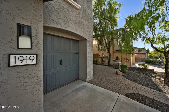 1919 W Steed Ridge in Phoenix, AZ - Building Photo - Building Photo