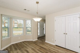 6059 Shadow Lake Way in Lithonia, GA - Building Photo - Building Photo