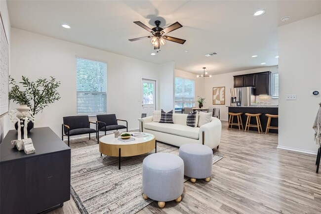 10504 Abana Way in Austin, TX - Building Photo - Building Photo