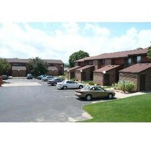 Baraboo Commons LLC Apartments