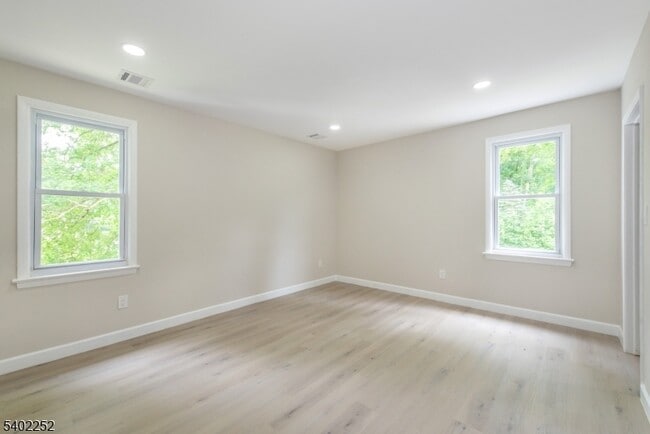 2 New Mashipacong Rd in Montague, NJ - Building Photo - Building Photo