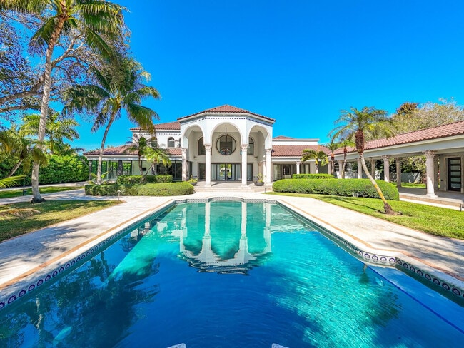 property at 10270 SW 58th St