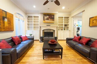 5970 Inwood Dr in Houston, TX - Building Photo - Building Photo