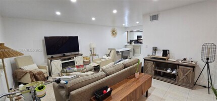 1845 NW 4th Ave in Boca Raton, FL - Building Photo - Building Photo
