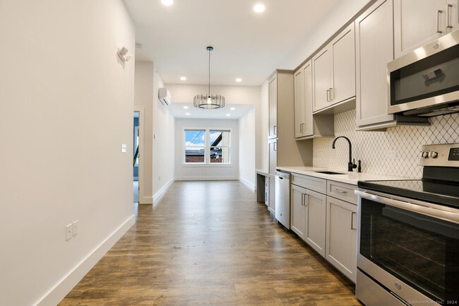 property at 44 Greenwich Ave