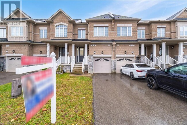 8 Talence Dr in Stoney Creek, ON - Building Photo - Building Photo