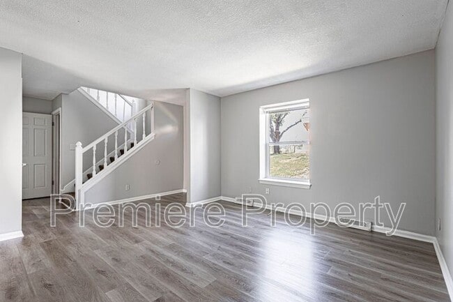 6202 E 129 St in Grandview, MO - Building Photo - Building Photo