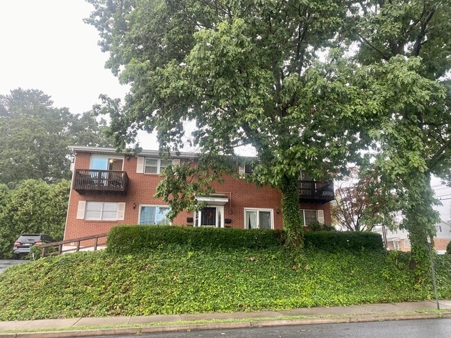 848 N 16th St, Unit #1