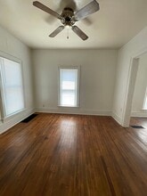 511 Myrtle St in Elkhart, IN - Building Photo - Building Photo