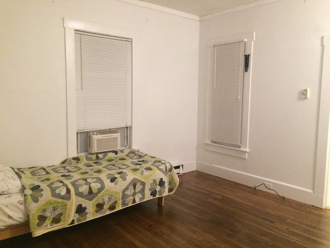 38 Gordon St in Framingham, MA - Building Photo - Building Photo