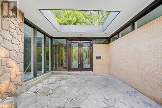 53 Forest Grove Dr in Toronto, ON - Building Photo - Building Photo