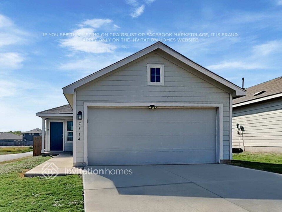 7314 Adaja Riv in San Antonio, TX - Building Photo