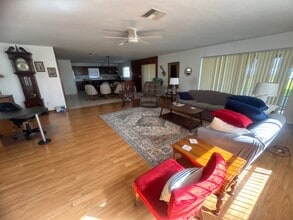 19 Windy Point Rd in Lake Placid, FL - Building Photo - Building Photo